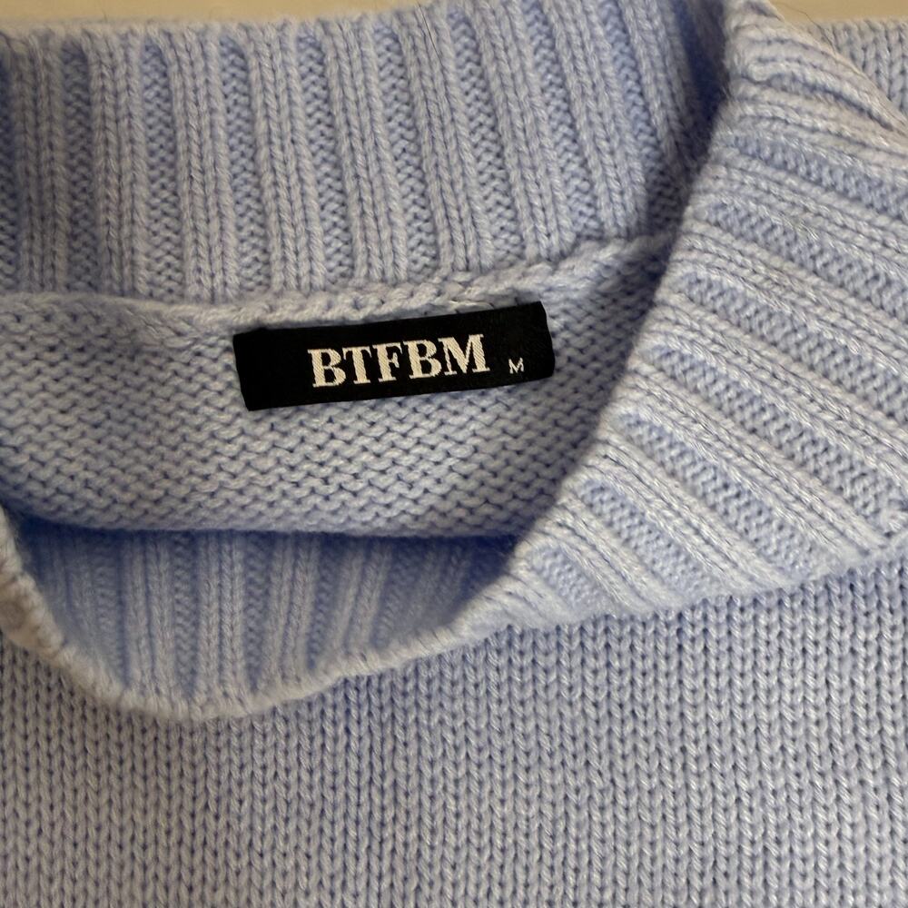 BTFBM Periwinkle Ribbed Mock Neck Sweater M - Picture 3 of 9